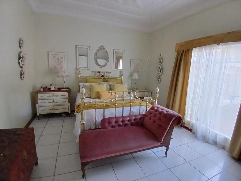 7 Bedroom Property for Sale in Vryburg North West